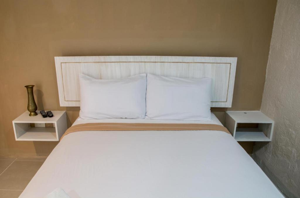 Hotel Avenija Olongapo Luaran gambar